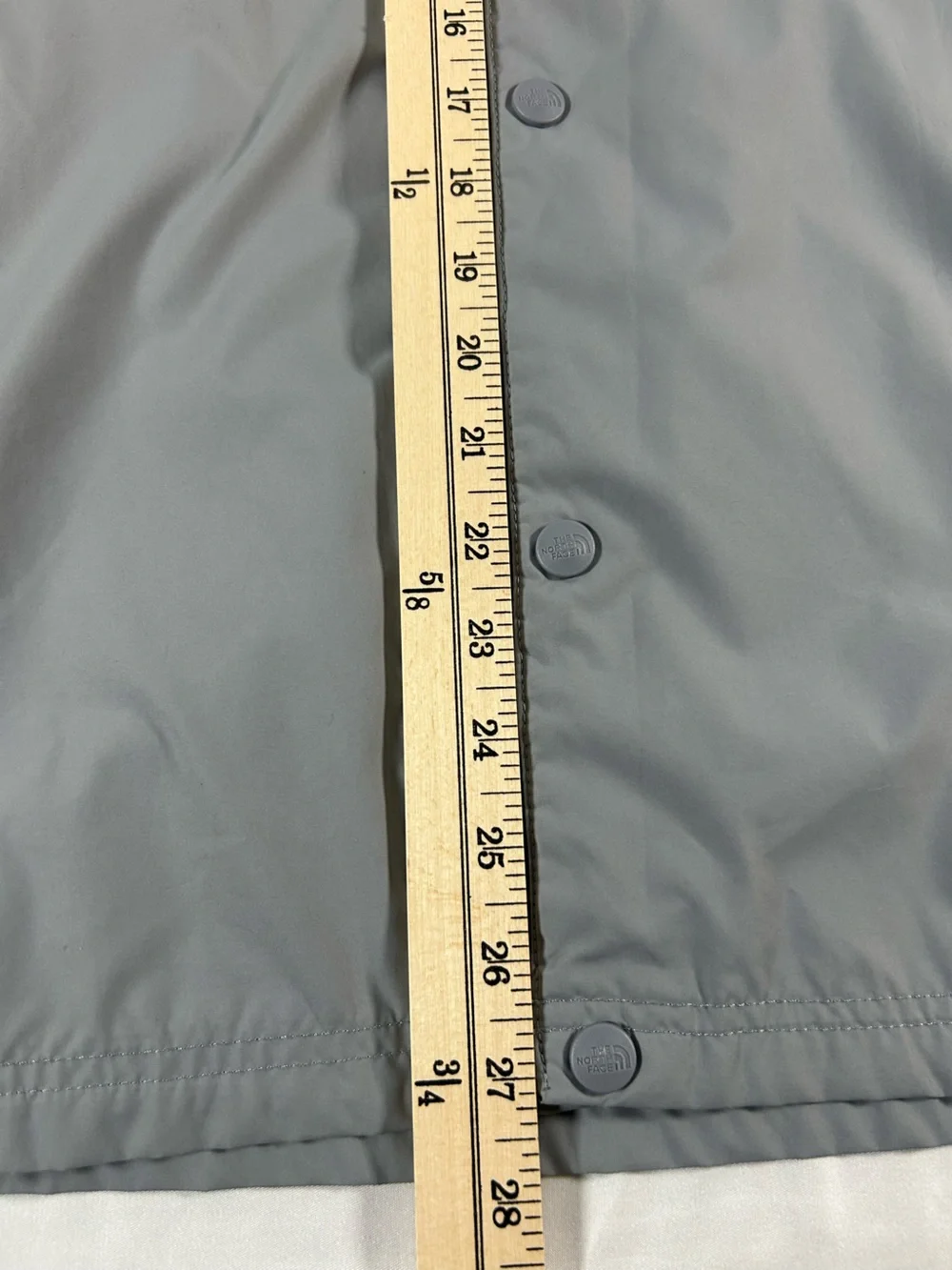 The North Face Limited Edition Coaches Jacket Snap Gray White Windwall Sz M